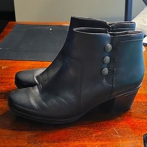 Size 9 Clark's leather button side booties. Like new!!